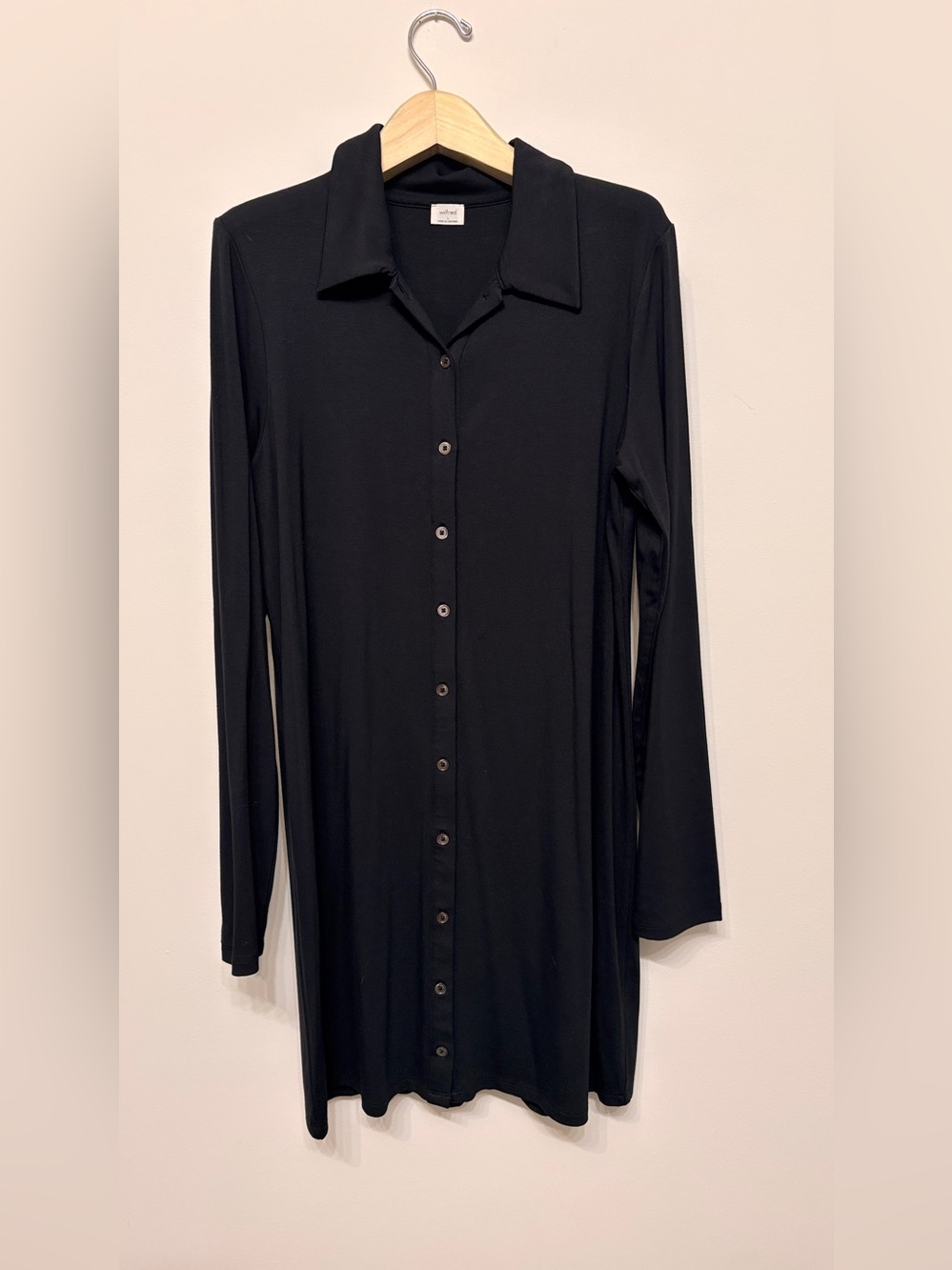 Aritzia Wilfred black pose dress sz large worn once
